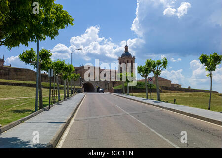 Ciudad Rodrigo town gate, Espagne Banque D'Images