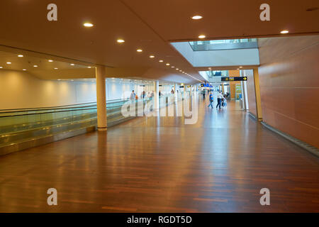 Copenhague, Danemark - circa 2014 SEPTEMBRE : à l'intérieur de l'aéroport de Copenhague Kastrup,. Banque D'Images