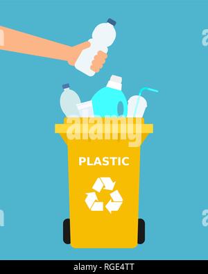 Part de jeter une bouteille en plastique dans une corbeille. Recyclage de plastique au tri sélectif des déchets, tri, déchets, eco friendly, concept. Fond bleu. Vector Illustration de Vecteur