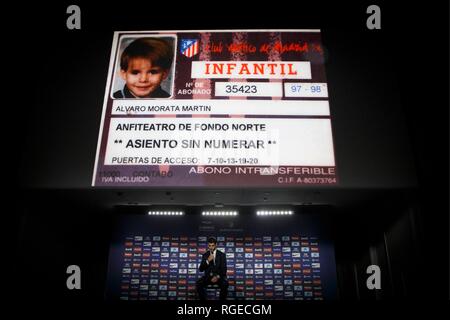 Madrid, Espagne. 29 janvier, 2019. Alvaro Morata lors de sa présentation en tant que nouveau joueur de l'Atletico Madrid, à Wanda Metropolitano Stadium à Madrid le 29 janvier 2019. (Photo de Guille Martinez/Cordon Press) Credit : CORDON PRESS/Alamy Live News Banque D'Images