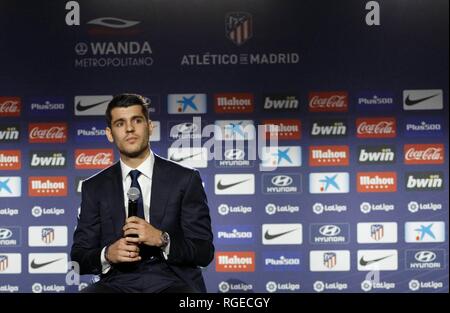 Madrid, Espagne. 29 janvier, 2019. Alvaro Morata lors de sa présentation en tant que nouveau joueur de l'Atletico Madrid, à Wanda Metropolitano Stadium à Madrid le 29 janvier 2019. (Photo de Guille Martinez/Cordon Press) Credit : CORDON PRESS/Alamy Live News Banque D'Images