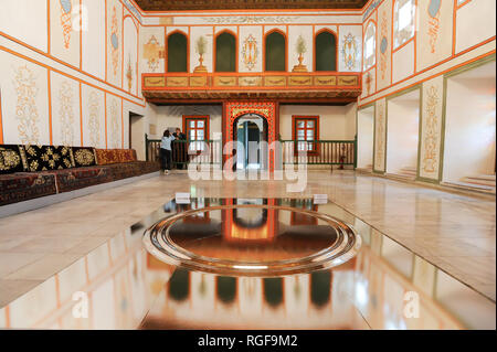 Dans Chanskij Dworiec Chambre divan (Bakhchisaray Palace) dans Bakhchysarai, Crimea, Ukraine. 2 octobre 2008, construit à 1532 années 1750 et reconstruit après gréa Banque D'Images