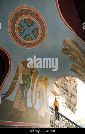 Svyato-Uspenskiy Peshchernyy (hypothèse Monastyr monastère des grottes) à Bakhtchyssaraï, Crimea, Ukraine. 2 octobre 2008, taillée d'un Assumpti Banque D'Images