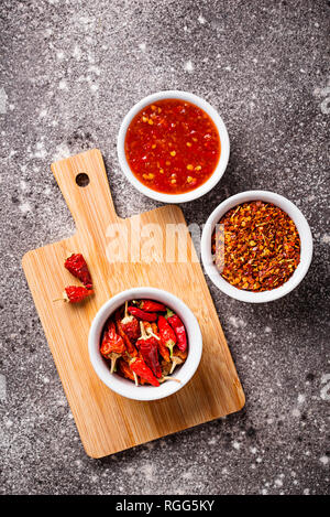 Avec sauce chili piments séchés Banque D'Images