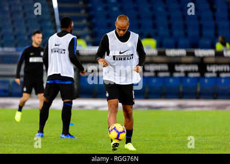 ROME - OCT 29, 2018 : Joao Mario 15 se réchauffe. SS Lazio - FC Internazionale Milano. Serie A TIM. Stadio Olimpico. Banque D'Images