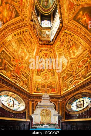 Intérieur de la chapelle de la Grâce, lieu de pèlerinage, Kevelaer, Bas-rhin, Rhénanie du Nord-Westphalie, Allemagne Banque D'Images