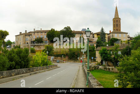 Saint Antonin Noble Val est une commune française, située dans l'Occitanie, en France. Banque D'Images