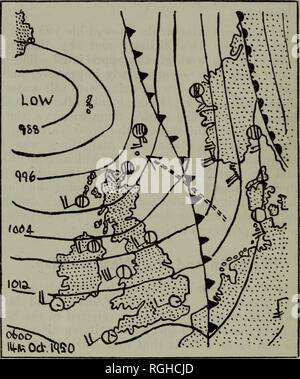 . Bulletin of the British Ornithologists' Club. 73 18 1953 Passage à l'automne à carouges Fair Isle. Par Kenneth Williamson. (Fair Isle Bird Observatory.) La complexité des mouvements de carouges à Fair Isle dans la saison d'automne peut être résolu en un motif intéressant et s'il est interprété sur la base de la notion de dérive de migration (voir Scot. Nat. 1952, 64 : 1-18). Ceci implique l'utilisation de deux techniques complémentaires d'étude qui l'Observatoire d'oiseaux tente maintenant de développer pour un certain nombre d'espèces migrantes : ils sont l'examen taxonomique des oiseaux piégés, dans le but de déterm Banque D'Images