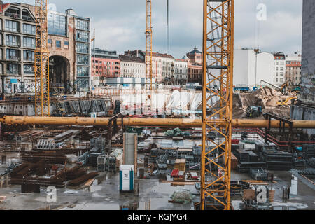 Berlin, Allemagne - janvier 2019 : Construction de l'emplacement de l'areal Tacheles à Berlin Mitte, Allemagne. Banque D'Images