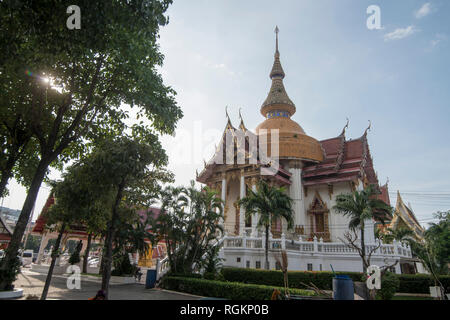 Le Wat Phra Yai sur le Bouddha Hill dans la ville de Pattaya en Thaïlande dans la Provinz Chonburi. La Thaïlande, Pattaya, Novembre, 2018 Banque D'Images