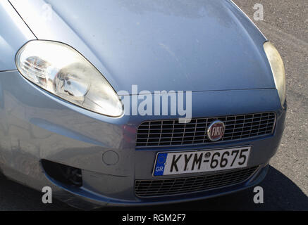 Fiat Punto bleu pâle à Corfou, Grèce Banque D'Images