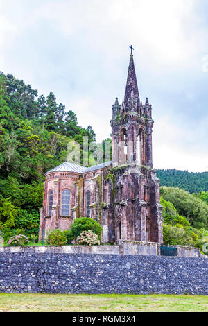 Chapelle de Notre Dame des Victoires (Portugais : Capela de Nossa Senhora das Vitorias) près de Furnas Lake, l'île de São Miguel, Açores, Portugal Banque D'Images