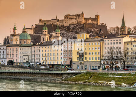 City skyline, Salzbourg, Autriche Banque D'Images