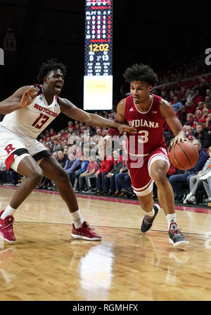 Piscataway, New Jersey, USA. 30Th Jan, 2019. Indiana Hoosiers avant JUSTIN SMITH (3) disques durs pour le panier contre la Rutgers dans un jeu à la Rutgers Athletic Center. Crédit : Joel Plummer/ZUMA/Alamy Fil Live News Banque D'Images