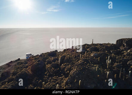 La Bolivie, Salar de Uyuni, camping-debout sur salt lake Banque D'Images