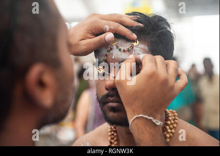 21.01.2019, Singapour, République de Singapour, en Asie - Au cours de l'Thaipusam festival au Sri Srinivasa Perumal Temple dans Little India. Banque D'Images