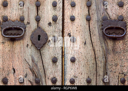 Loquet et serrure de porte ancienne Banque D'Images