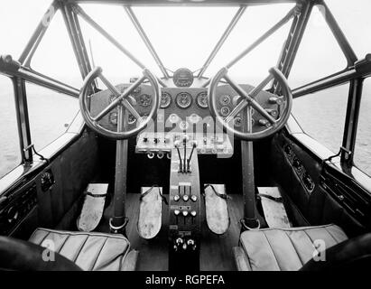 Cockpit d'un avion breda, italie 1920-30 Banque D'Images