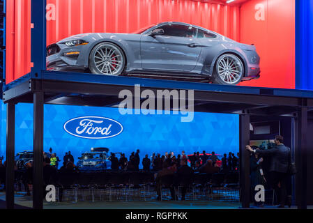 DETROIT, MI/USA - 14 janvier 2019 : UN 2019 Ford Mustang GT car à l'occasion du North American International Auto Show (NAIAS). Banque D'Images