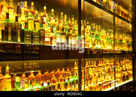 La plus grande collection de whisky dans le monde Banque D'Images