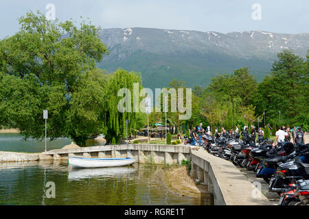 Moto, Harley Davidson, Sveti Naum, lac Ohrid, Macédoine Banque D'Images