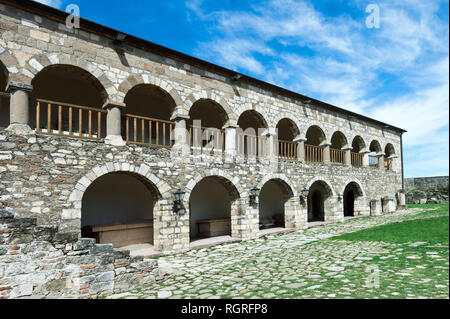 Abbaye byzantine de Pojan, Saint Mary Église orthodoxe et monastère, arches, Musée archéologique d'Apollonia, l'Illyrie, Village Pojani, Albanie Banque D'Images