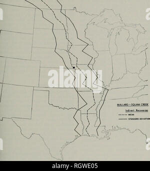 . Bulletin. Histoire naturelle ; l'histoire naturelle. Septembre, 1970 Bellrose &AMP ; Crompton : Micrational 201 canards de comportement. Fig. 16. - La distribution longitudinale des recouvrements indirects mallard sur la base de lignes moyenne et écart-type. Canards Colverts bagués à l'Squav^ Creek National Wildlife Refuge, Holt County, New York, 1937-1963. Distribution latitudinale.-indirecte re- coveries de canards colverts bagués à Squaw Creek sont assez uniformément répartis sur le fly way (tableau 17) sauf à la lati- tude de la station de baguage et sur les principales aires d'hivernage. Pour les mal- lards revenant à la vic Banque D'Images