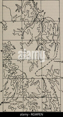 . Bulletin. Histoire naturelle ; l'histoire naturelle. LXXIII la plaque. Topographie correspondant à la plaque de sol LXXII. Intervalle de con- tour de 50 pieds. Le schéma d'un pouce à la mile. Les flèches indiquent les cours d'eau.. Veuillez noter que ces images sont extraites de la page numérisée des images qui peuvent avoir été retouchées numériquement pour plus de lisibilité - coloration et l'aspect de ces illustrations ne peut pas parfaitement ressembler à l'œuvre originale.. L'Illinois. Natural History Survey Division. État de l'Illinois, Urbana, Ministère de l'enregistrement et l'éducation, la Division d'Histoire Naturelle Banque D'Images