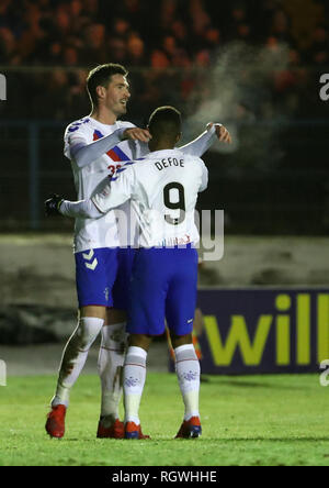 Kyle Lafferty des Rangers célèbre marquant son troisième but de côtés pendant le William Hill Scottish Cup quatrième round match à Central Park, Cowdenbeath. Banque D'Images