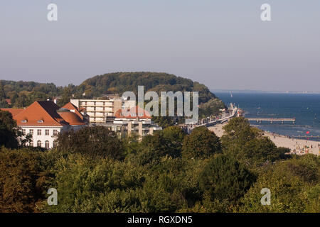 Vue aérienne sur la baie de Luebeck sur Travemuender plage, mer Baltique, Luebeck-Travemuende, Schleswig-Holstein, Allemagne, Europe Banque D'Images