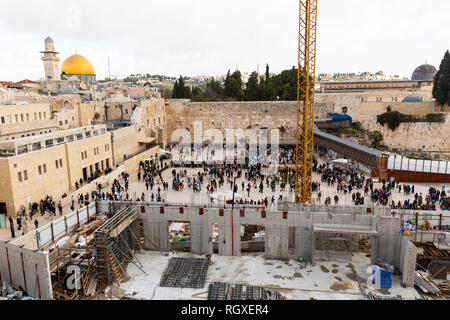 Jérusalem, Israël - Décembre 24th, 2018 : vue élargie de Mur Occidental ou Mur des lamentations - le site religieux le plus au monde pour les juifs. Banque D'Images