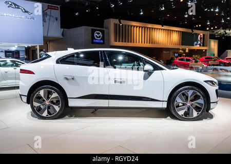 Bruxelles - Jan 18, 2019 : Jaguar j-Pace EV400 SUV électrique Location de vedette à la Brussels Motor Show 2019 Autosalon. Banque D'Images