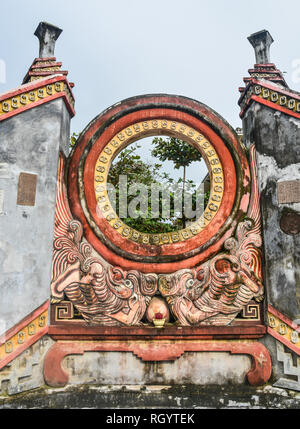 Détails du Temple mère Ba Chua (MU) à Hoi An, au Vietnam. Banque D'Images