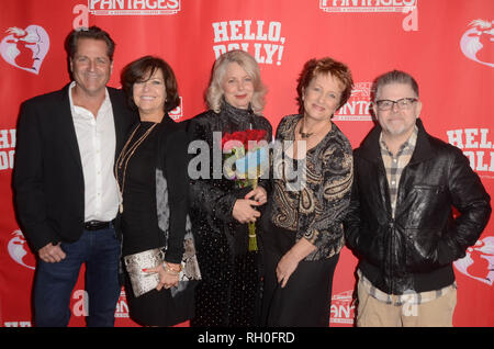 Hollywood, CA. 30Th Jan, 2019. Jimmy Van Patten, Connie Needham, Dianne Kay, Laurie Walters, Adam riche à l'Hello Dolly ! Los Angeles Première Mondiale au Pantages Theatre le 30 janvier 2019 à Hollywood, Californie. Crédit : David Edwards/media/Alamy Punch Live News Banque D'Images