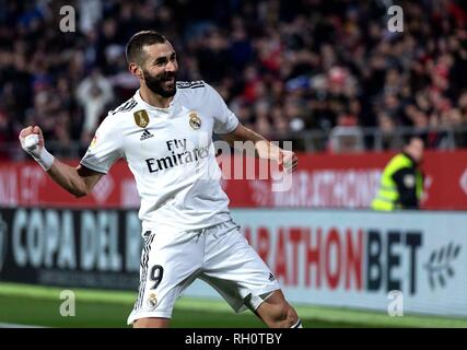 Madrid, Espagne. Jan 31, 2019. Karim Benzema du Real Madrid fête ses pendant un quart de finale de la coupe du roi espagnol match de foot entre Real Madrid et FC Girona à Girona, Espagne, le 31 janvier 2019. Credit : Joan Gosa/Xinhua/Alamy Live News Banque D'Images