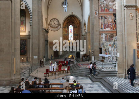 Italie, Florence - 02 Avril 2017 : la vue de l'intérieur de l'église Santa Maria Novella sur 02 avril 2017, Toscane, Italie. Banque D'Images