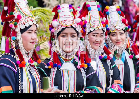 Belle jeune femme asiatique sur la tribu Akha Akha Swing Festival. Banque D'Images