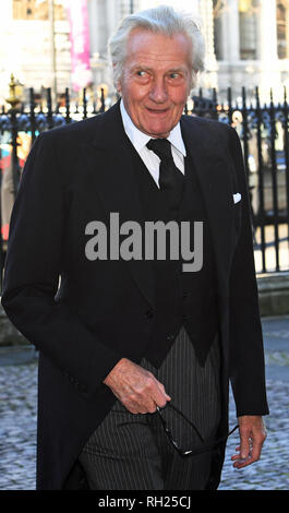 Lord Michael Heseltine à un service d'action de grâces pour la vie et le travail de l'ancien ministre des affaires étrangères, Lord Carrington à l'abbaye de Westminster à Londres. Banque D'Images