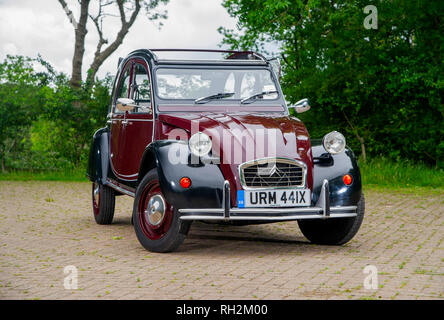 1980 Citroën 2CV Charleston voiture française classique Banque D'Images