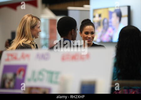 La Duchesse de Sussex au cours d'une visite à l'Association des universités du Commonwealth à l'Université de Londres. Banque D'Images