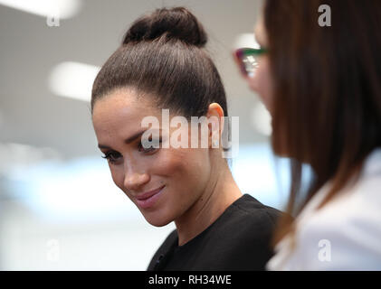 La Duchesse de Sussex au cours d'une visite à l'Association des universités du Commonwealth à l'Université de Londres. Banque D'Images