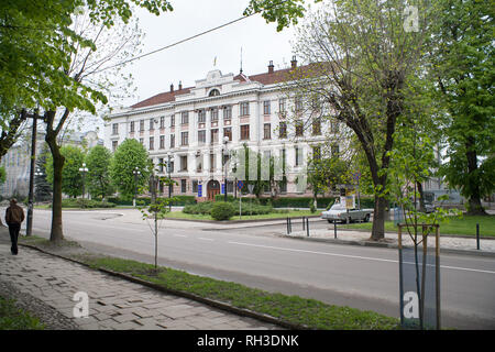 IWANO- FRANKIWSK, UKRAINE - Mai 1, 2017 ; Banque D'Images