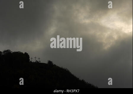 Gora Trzech Krzyzy (Trois Croix Hill) dans le centre historique de Kazimierz Dolny, Pologne. 8 octobre 2008 © Wojciech Strozyk / Alamy Stock Photo Banque D'Images