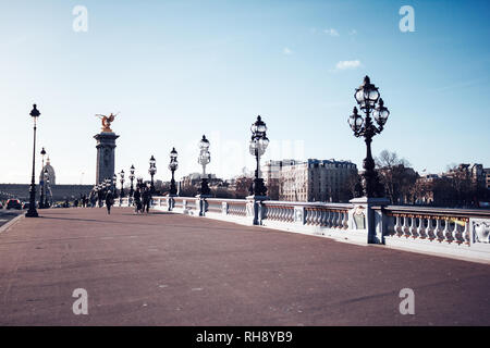 Le Pont Alexandre III L'ensemble de Seine à Paris, France, de jour Banque D'Images
