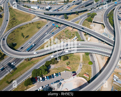 Vue aérienne de haut niveau de l'échangeur routier à Barcelone, Espagne Banque D'Images