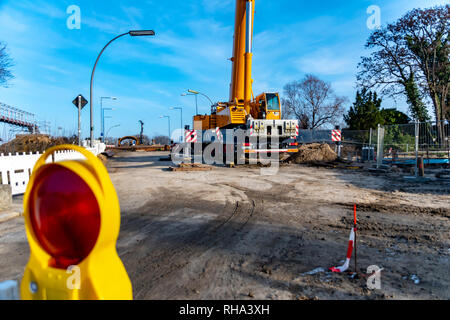 Berlin, Allemagne - le 19 janvier 2019 : l'équipement d'un site de construction, à partir de laquelle la nouvelle ligne de chemin de fer pour le 'Dresden' est construit, avec un grand c Banque D'Images