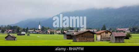 La ville d'Oberstdorf, Allgäuer Alpes, Allgäu, Bavière, Allemagne, Europe Banque D'Images