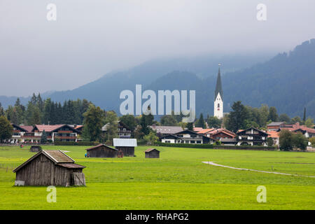 La ville d'Oberstdorf, Allgäuer Alpes, Allgäu, Bavière, Allemagne, Europe Banque D'Images