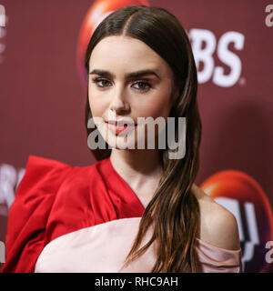 PASADENA, LOS ANGELES, CA, USA - 01 février : L'actrice Lily Collins portant un Hellessy top et pantalon assiste à la PBS Masterpiece Photocall - 2019 Winter TCA Press Tour - Jour 4 tenue à l'hôtel Langham Huntington le 1er février 2019 à Pasadena, Los Angeles, Californie, États-Unis. (Photo par Xavier Collin/Image Press Office) Banque D'Images