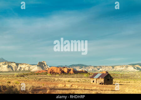 Vieille cabane abandonnée près de Grand Staircase-Escalante National Monument (Utah) Banque D'Images